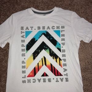Brand new, never worn boys old navy tee
